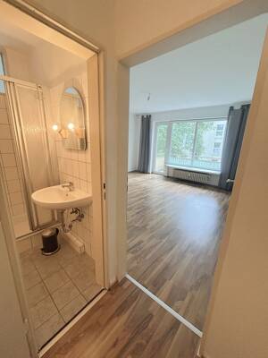 1-Zimmer-Wohnung mit Balkon in Randlage des Vorderen Westens (Nähe Kölnische Straße, Querallee und "Tannenwäldchen") – 34119 Kassel – Vorschaubild 8