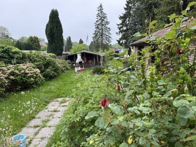 Ihr grünes Zuhause: Charmante Maisonettewohnung mit eigenem Eingang und großem Gartenparadies – Bochum – Vorschaubild 8