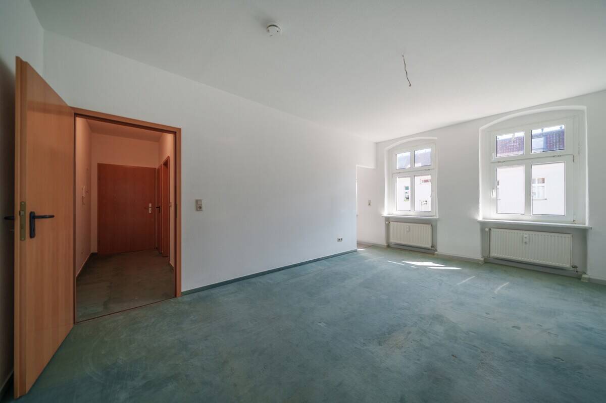 Lichterfülltes 1-Zimmer-Apartment im ruhigen Gartenhaus mit Gestaltungspotenzial nahe HTW und Spree – Berlin – Vorschaubild 2