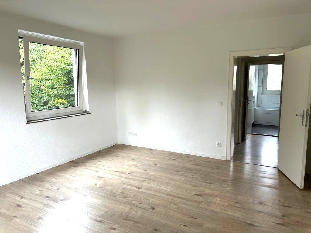 Ankommen. Auspacken. Wohlfühlen. / Move in. Settle in. Feel at home. – Hagen – Vorschaubild 5
