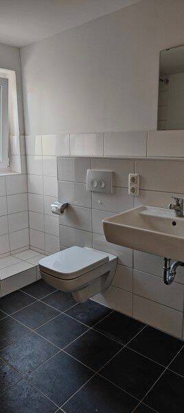 Nette Nachbarn für frisch modernisierte Wohnung in Stadtnähe gesucht – Kiel – Vorschaubild 2