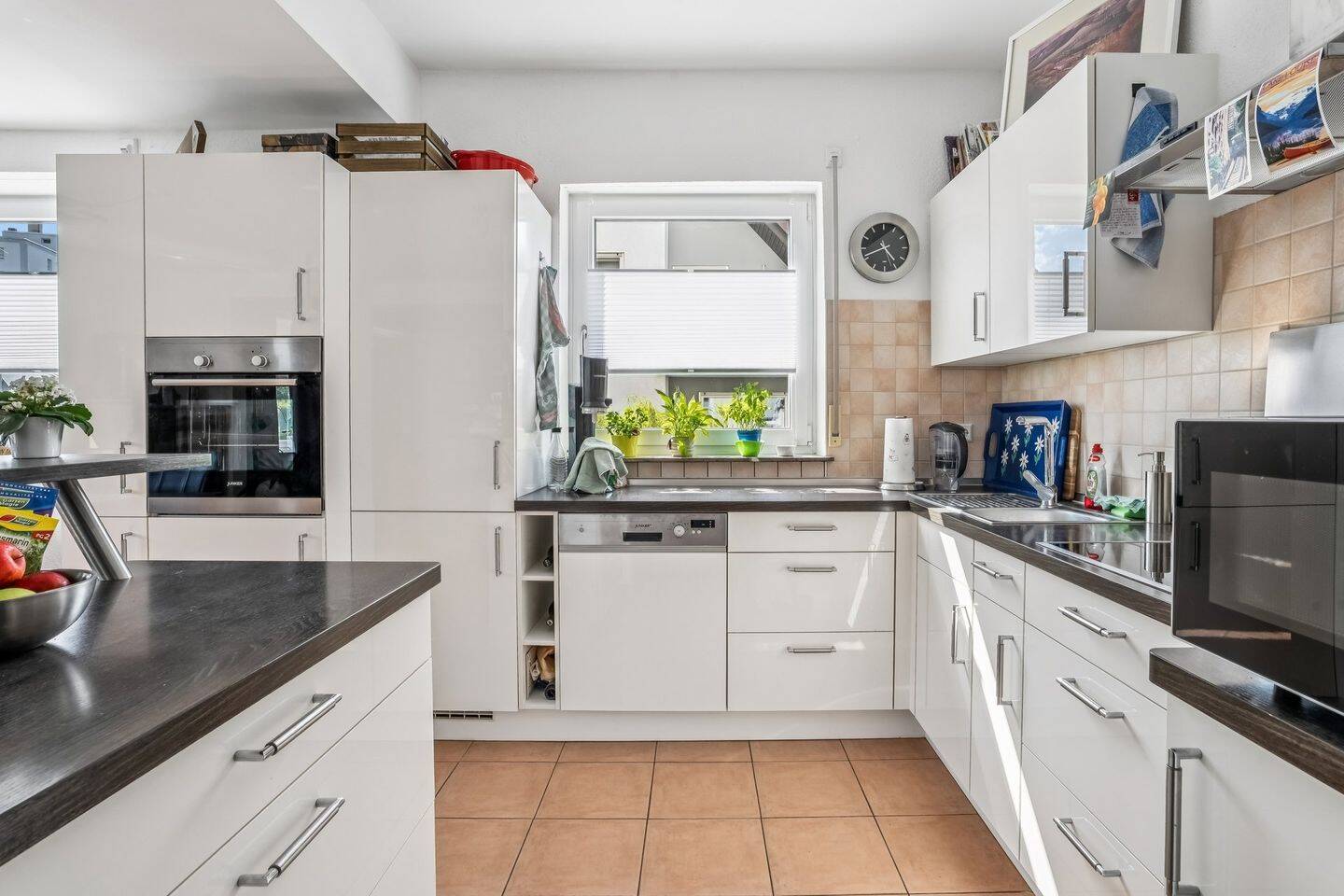 1A-Kapitalanlage in Ummendorf - 3 Wohneinheiten, PV-Einnahmen und Doppelgarage – Ummendorf – Vorschaubild 7