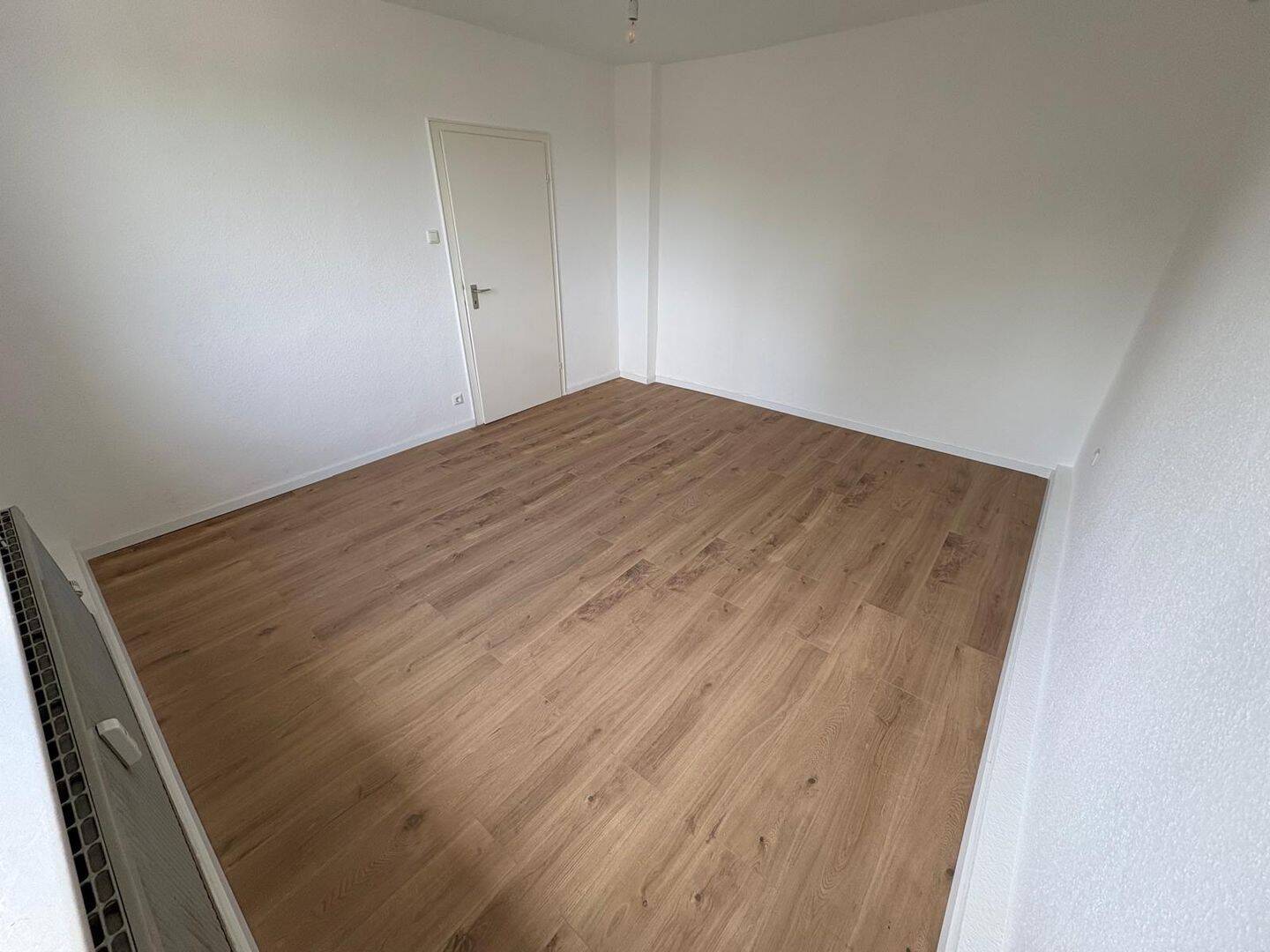 Duisburg-Alt Hamborn, Wittfelder Straße 177 - 2-Zimmer-Wohnung im 2.OG gerne zeitnah zu mieten ( max. 2 Personen ) !! – Duisburg – Vorschaubild 2