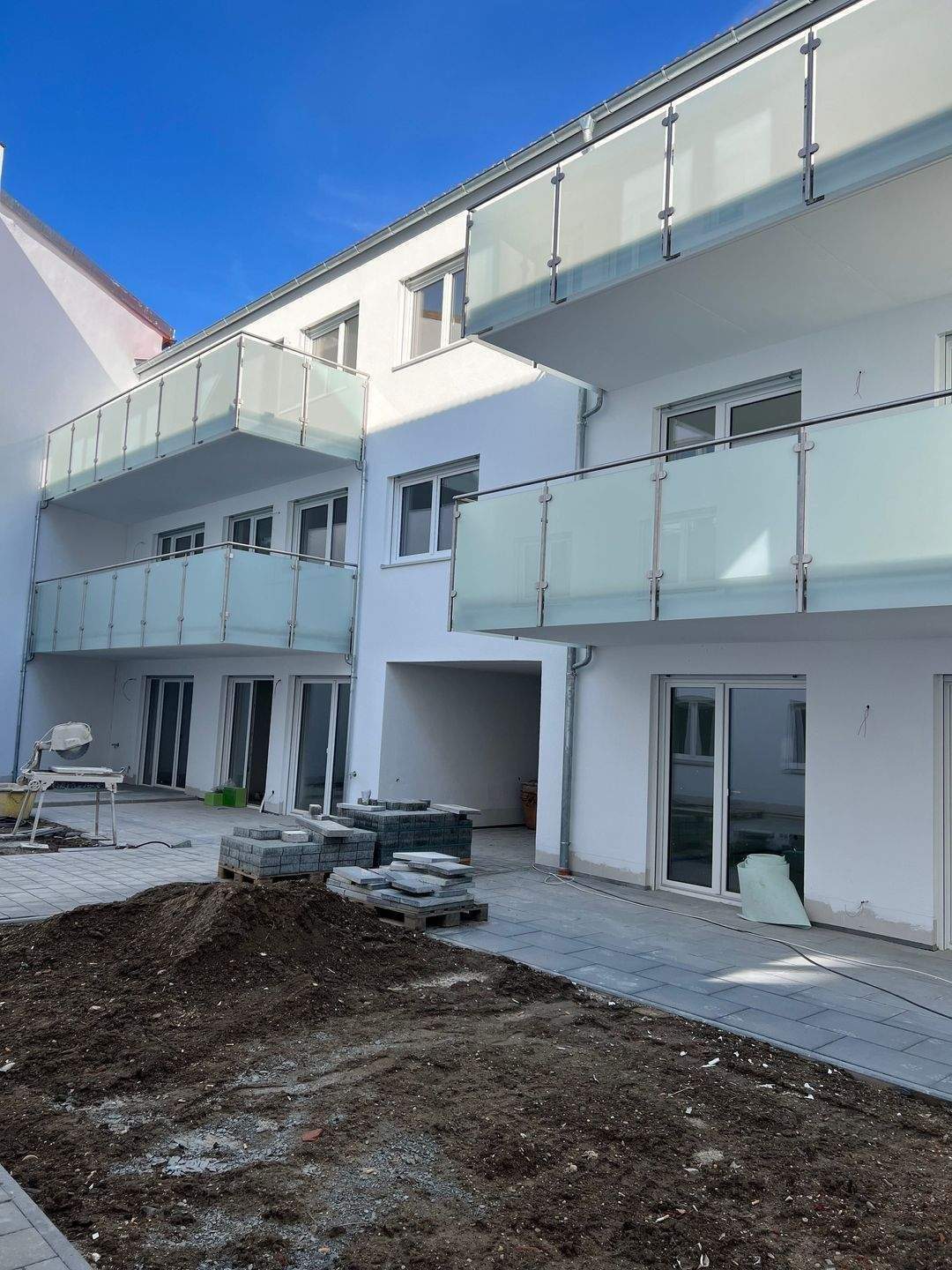 NEUMANN - Neubau! Modernes Wohnen im Zentrum von Ingolstadt - Nur noch 6- Wohnungen verfügbar! Jetzt degressive Abschreibung mit 5%! – Ingolstadt – Vorschaubild 4