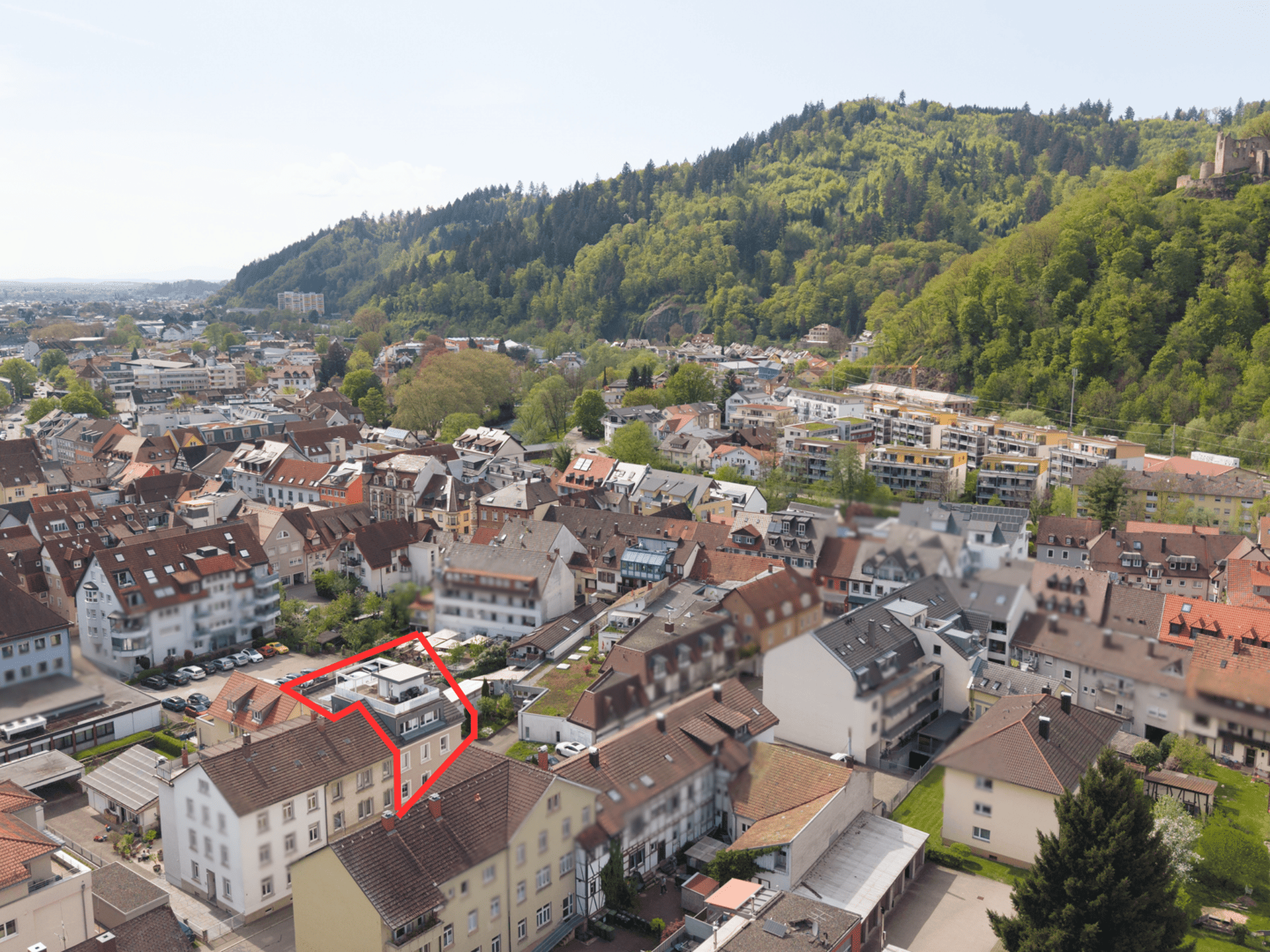 Mehrfamilienhaus in 79183 Waldkirch mit 281,62 m² kaufen