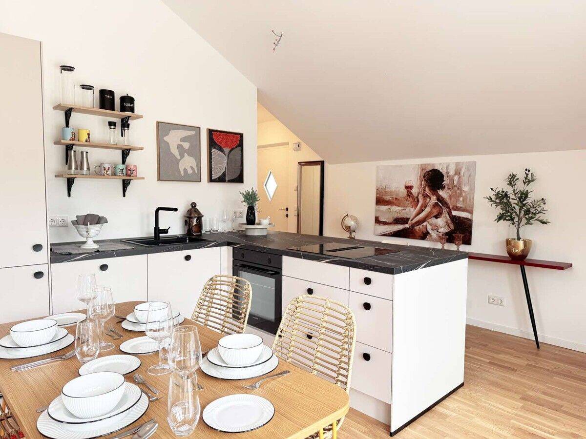 Möblierte 2-Zimmer-Wohnung mit Dachterrasse in Rosenheim