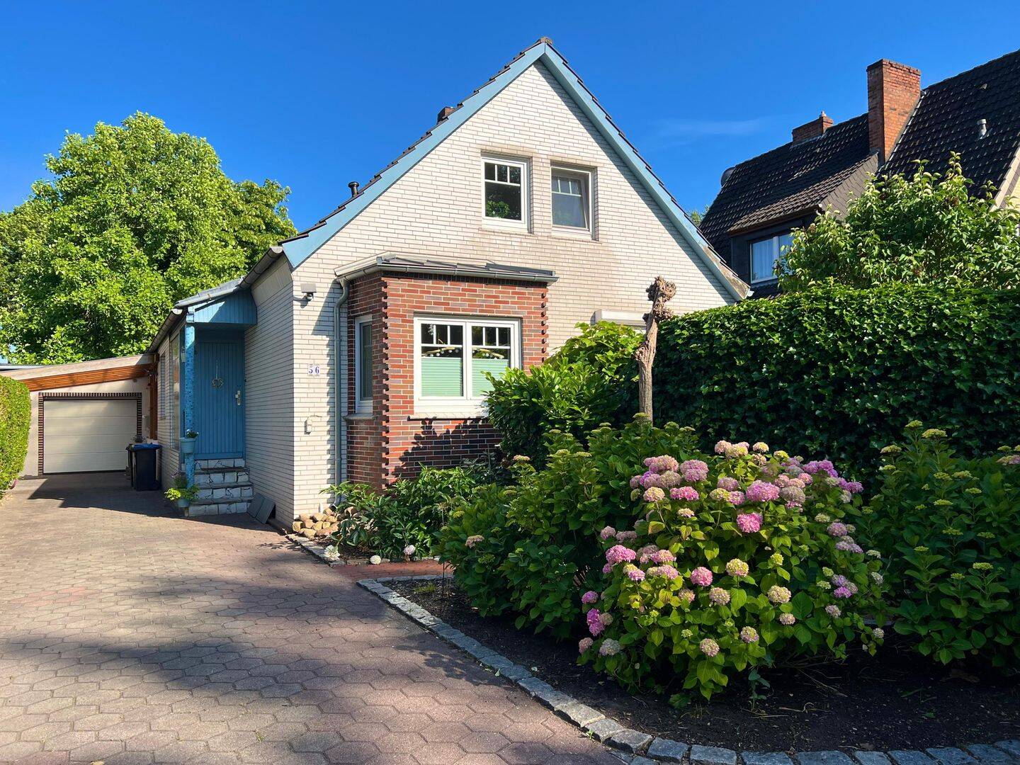 Charmantes Einfamilienhaus mit wunderschönem Garten - Ideal für Familie & Homeoffice – Bremen – Bild 1 von 9
