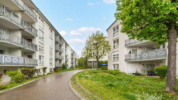 Erdgeschosswohnung in 71229 Leonberg mit 70 m² kaufen