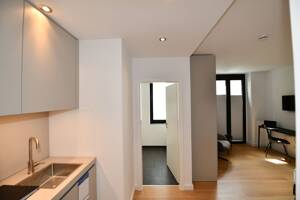 Design-Apartment mit Balkon im Herzen Lindenthals – 50931 Köln – Vorschaubild 5