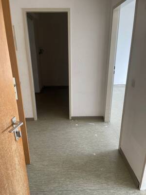 *zwei Monate mietfrei* Apartment mit Ausblick! - 2-Zimmer mit neuer Küchenzeile – 34125 Kassel – Vorschaubild 4