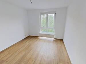 +Balkon, Stellplatz & Top-Anbindung: Gemütliche 2-Zimmer-Erdgeschosswohnung in Hannover+ – 30539 Hannover – Vorschaubild 3