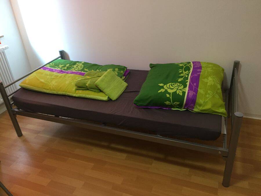 Großes Haus mit 26 Zimmern für Monteure/Arbeiter in Schwarzenbruck – Schwarzenbruck – Vorschaubild 6
