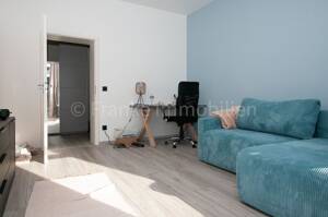 Cotta - modernisierte, frei werdende 2-Zimmer-Wohnung mit Balkon – Hebbelstraße 21, 1157 Dresden – Vorschaubild 4