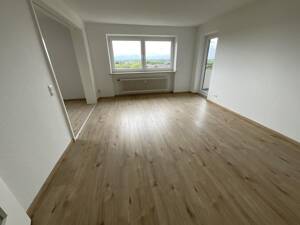 Renovierte 3-ZKB-Balkonwohnung im Hochhaus im Europaviertel zu vermieten! – 26389 Wilhelmshaven – Vorschaubild 4