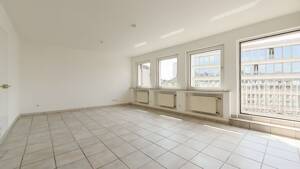 Großzügiges Appartement mit 2 Balkonen in zentraler Lage! – 40211 Düsseldorf – Vorschaubild 3