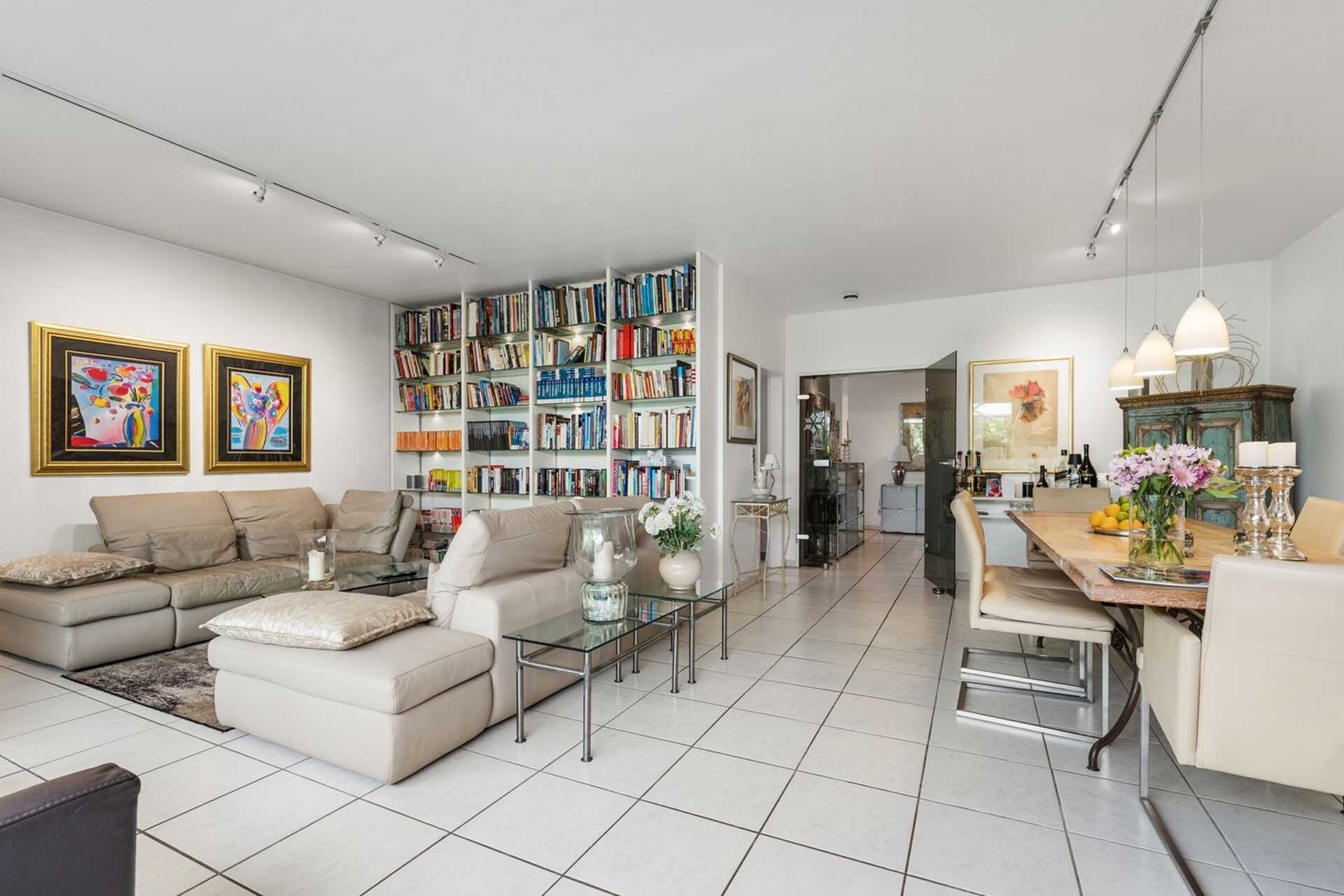 Etagenwohnung in 50668 Köln mit 182 m² kaufen