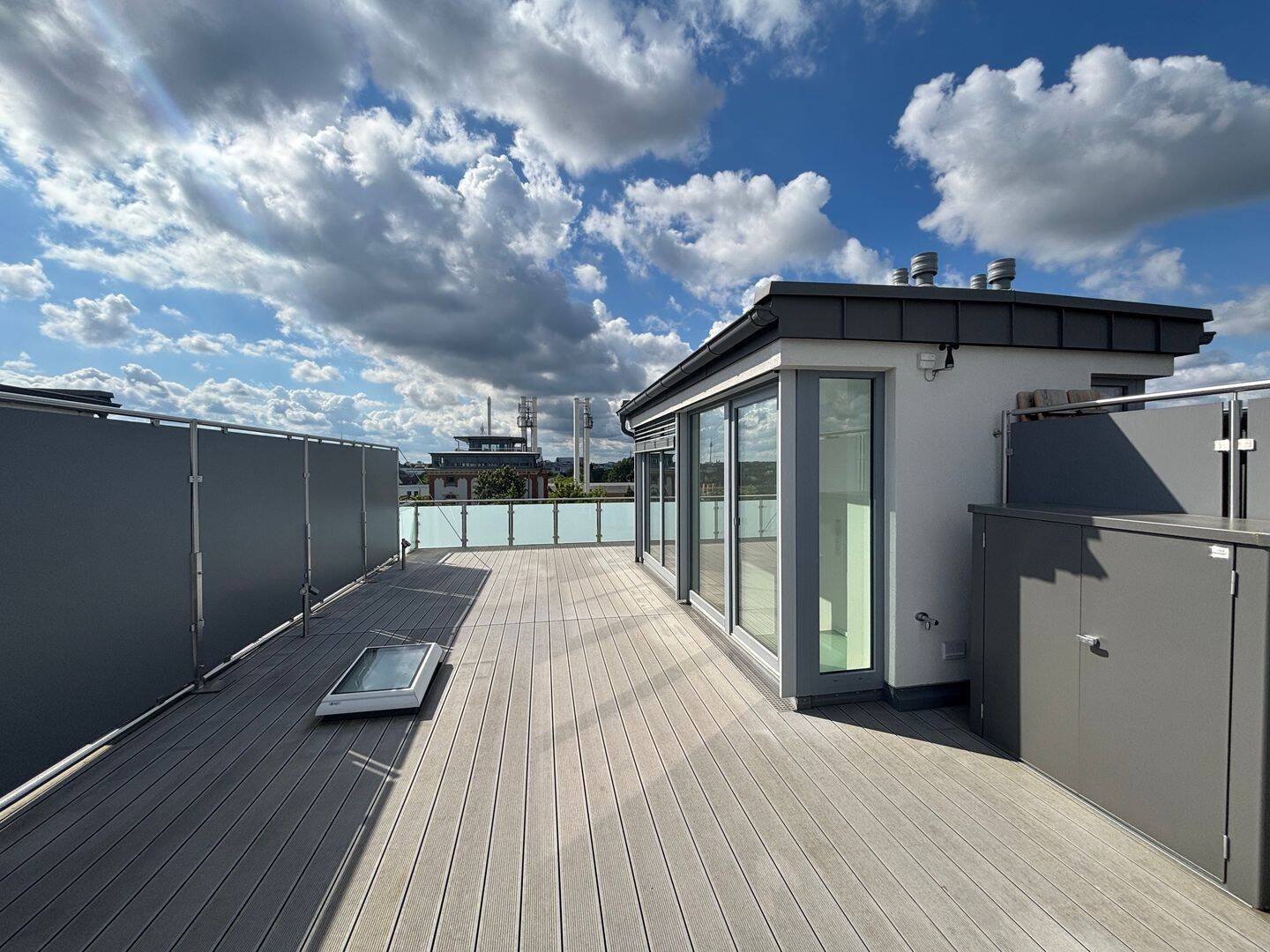 Stilvolle Penthaus-Wohnung mit traumhafter Dachterrasse und besonderem Charme in Fürth! – Fürth – Vorschaubild 5