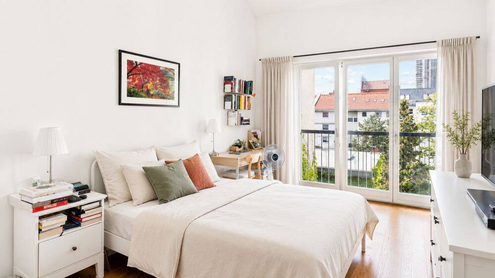 Bezugsfreie 2-Zimmer-Dachgeschosswohnung in Berlin-Steglitz – Berlin – Vorschaubild 3