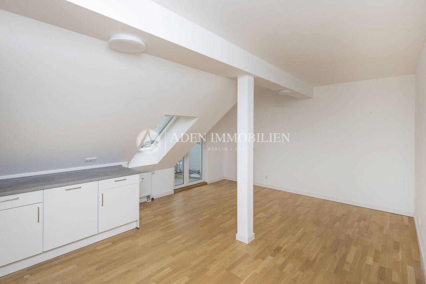 3-Zi. top Zustand - 2021 fertig! EBK, Ost-Balkon & extra Raum! – Berlin – Vorschaubild 7