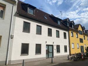 Ruhiges, modernes City-Apartment - Erstbezug nach Renovierung mitten in Erlangen