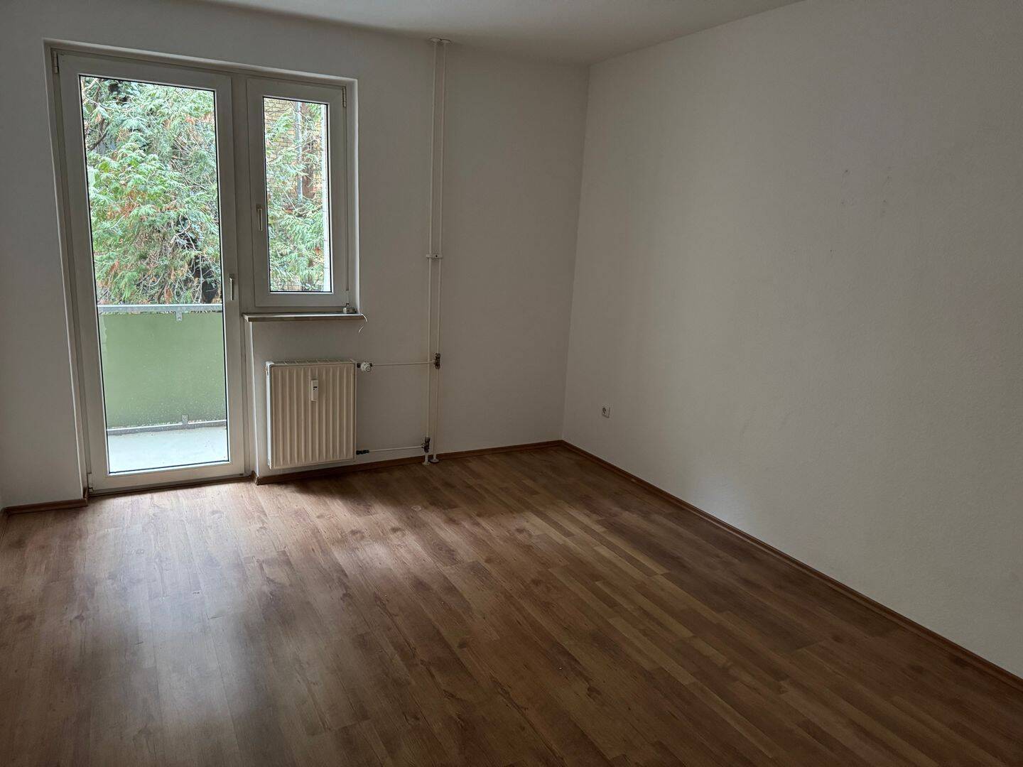 Heimeliges, kleines Nest sucht neuen Hausherrn ! – Wiesbaden – Vorschaubild 8
