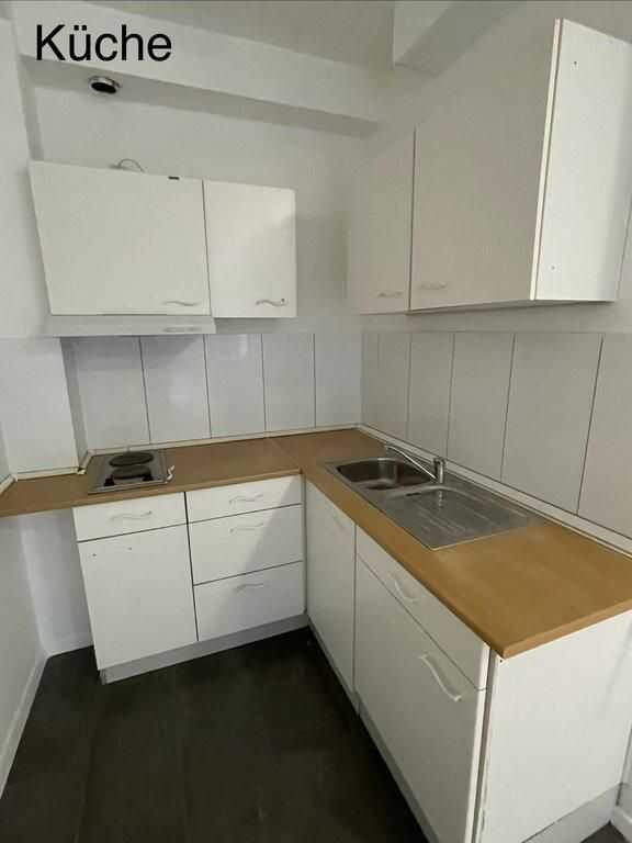 1-Zimmer-Wohnung mit Duschbad und Küche zu vermieten