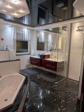Luxuriöse Stadtvilla in exklusiver Lage! Wohnen mit Stil und Waldblick, Kamin, Erdwärmepumpe und großer Garage ! – Paderborn – Vorschaubild 9