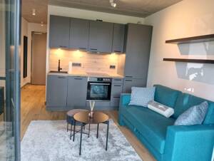 305 Exklusives & möbliertes Apartment im kernsanierten Bunker - Design, Komfort & Geschichte – 22305 Hamburg – Vorschaubild 2