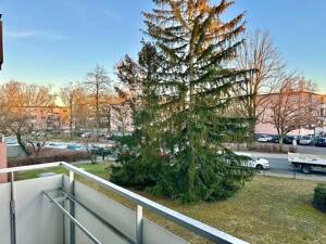 Bezugsfreie 4-Zimmer-Maisonette mit Tageslichtbad & zwei Balkonen – 14165 Berlin – Vorschaubild 5