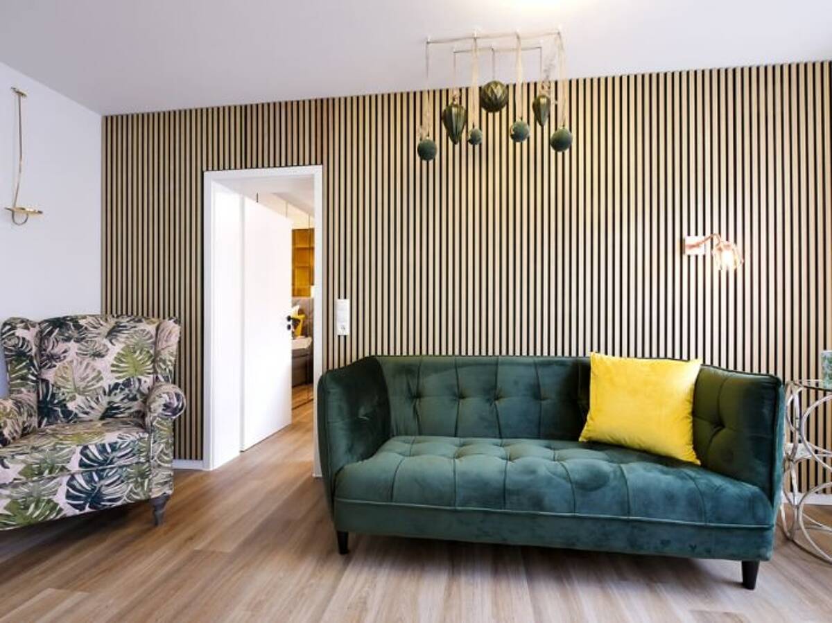 moderne und ruhige 2-Zimmer-Wohnung in Stuttgart-Stöckach mit Stellplatz - WOHNEN AUF ZEIT – 70190 Stuttgart – Bild 1 von 9