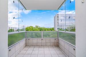 Großzügige 2-Zimmer-Wohnung mit 84 m², Wohnküche und Loggia in Johanneskirchen – 81927 München – Vorschaubild 6