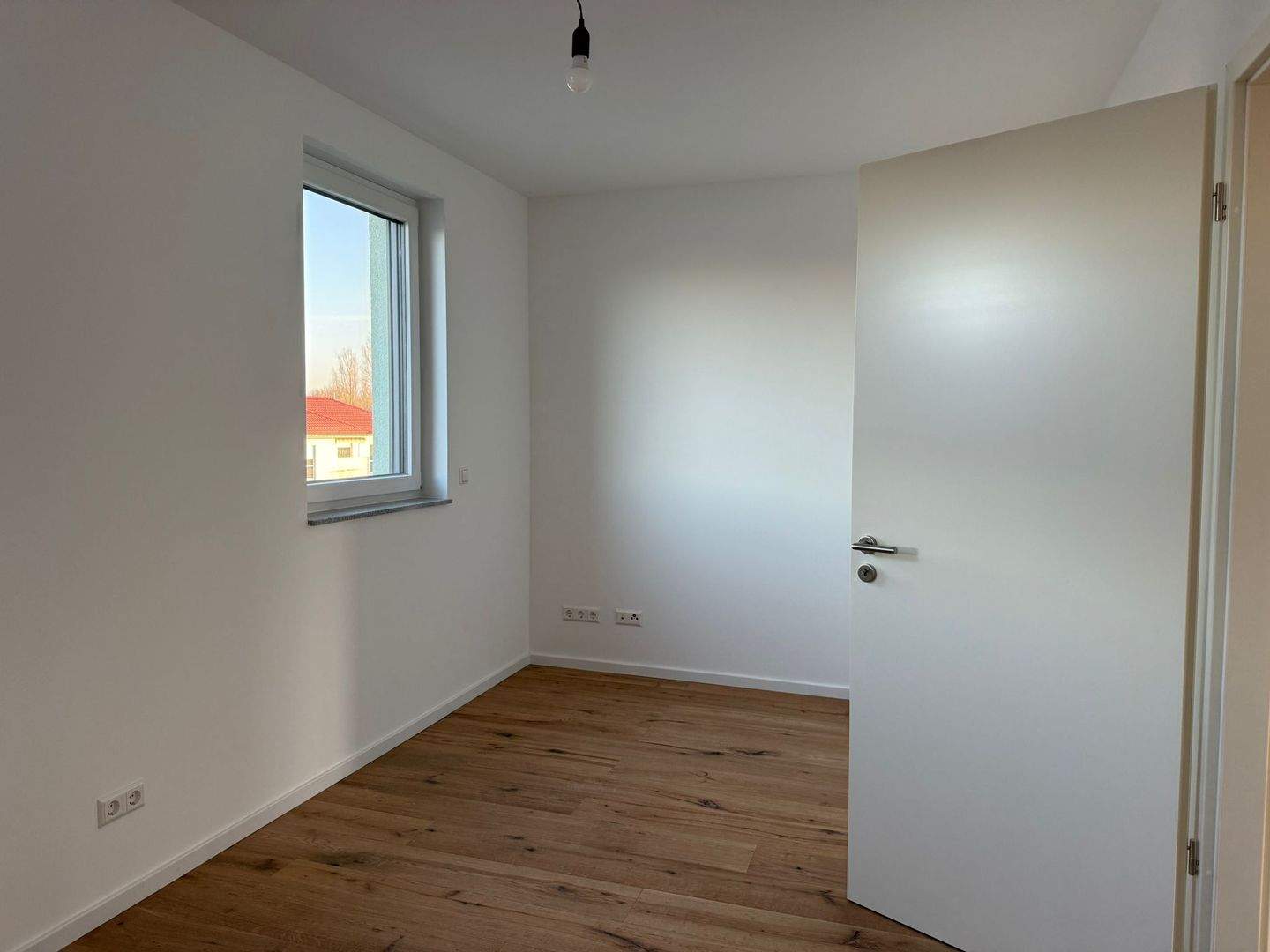 170 m² Wohnfläche I 6 Zimmer I Garten I 2 Bäder und Stellplätze – Kabelsketal – Vorschaubild 8
