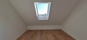 Moderne Dachgeschosswohnung mit toller Ausstattung - Einziehen und Wohlfühlen – 71665 Vaihingen an der Enz – Vorschaubild 9