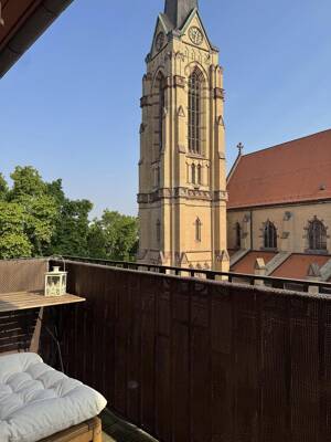 RESERVIERT - Stilvolle 4-Zimmer-Wohnung in zentraler Lage