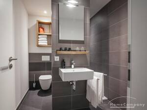 17932S35 HomeCompany Dresden Möbliert/Furnished Studio Apartment in Dresden-City Altstadt max. 3 Personen – 1067 Dresden – Vorschaubild 7
