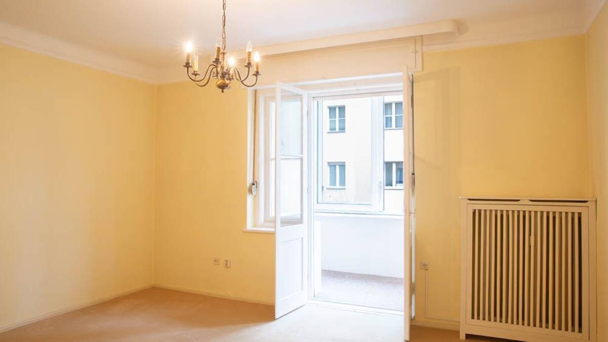 HOMESK - Sofort bezugsfreie 3-Zimmer-Altbauwohnung im Hochparterre in Westend – 14052 Berlin – Bild 1 von 9