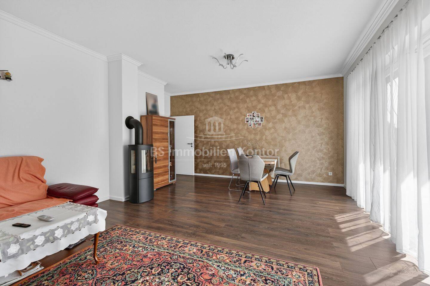 Top gepfl. Bungalow mit gr. Garage & Terrasse in ruhiger, bevorz. Wohnlage – Weener – Vorschaubild 8