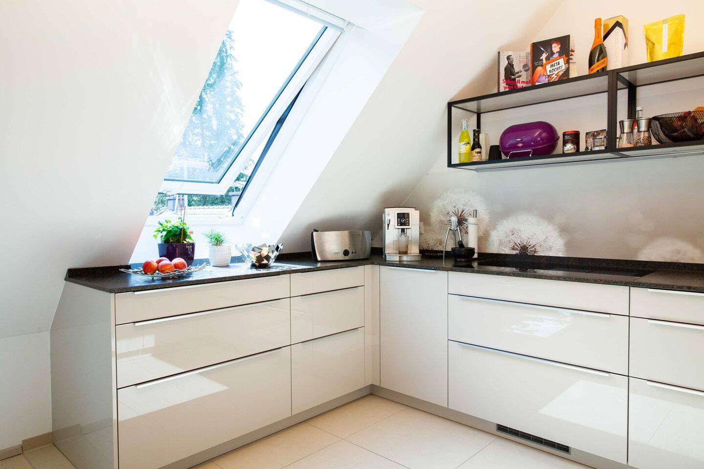 ** MODERNES DESIGN TRIFFT GEMÜTLICHKEIT, DACHGESCHOSSWOHNUNG MIT GALERIEFLÄCHE ** – München – Vorschaubild 6