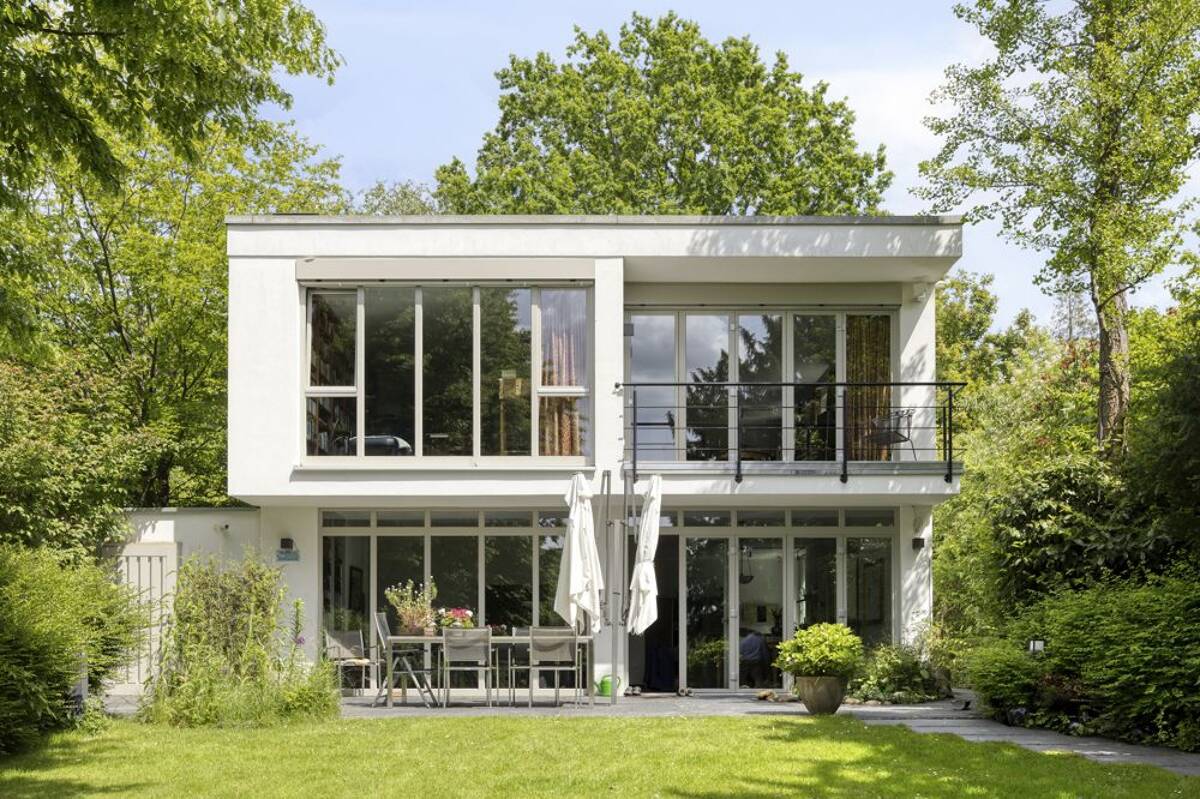 Großzügig wohnen, herrlich privat - Einfamilienhaus auf traumhaftem Grundstück – 53127 Bonn – Bild 1 von 9