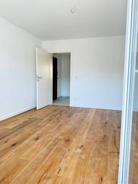 Helle, komplett sanierte 1-Zimmer-Wohnung mit Balkon in Fürther Toplage – Erstbezug nach Sanierung – Fürth – Vorschaubild 3