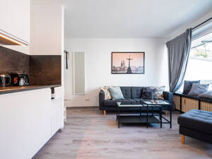 Vollständig saniertes und möbliertes 1-Zimmer City Apartment mit Balkon und optional Stellplatz in Winterhude – 22303 Hamburg – Vorschaubild 6