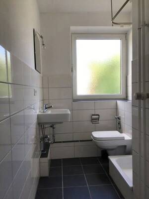 Nette Nachbarn gesucht: Schöne 2-Zimmer-Wohnung in begehrter Lage! – 24113 Kiel – Vorschaubild 4