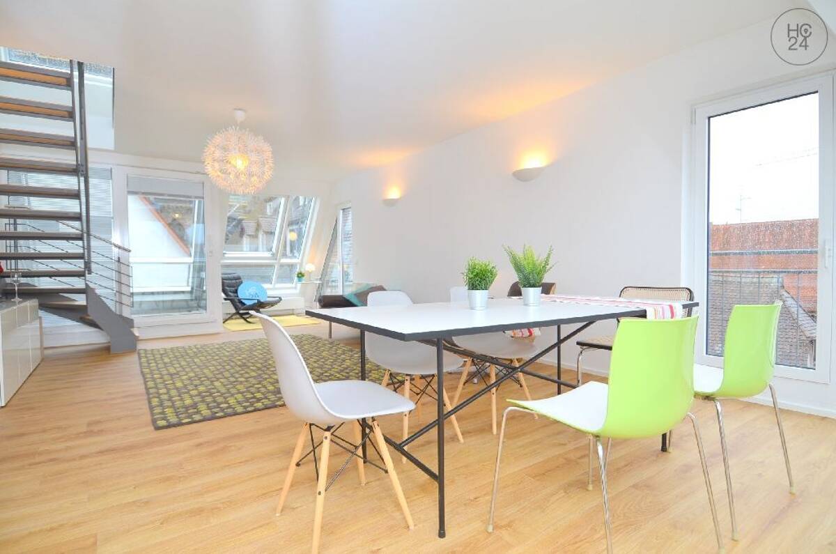 Möblierte 2 Zimmer- Maisonettewohnung mitten in Ulm mit bester Aussicht – 89073 Ulm – Bild 1 von 9