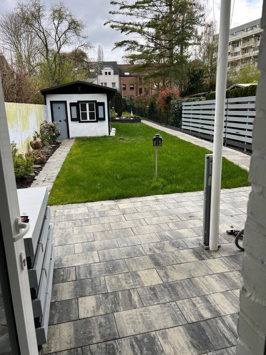 Kernsaniertes 3 Familienhaus mit Terrasse und Garten – Mönchengladbach – Vorschaubild 8