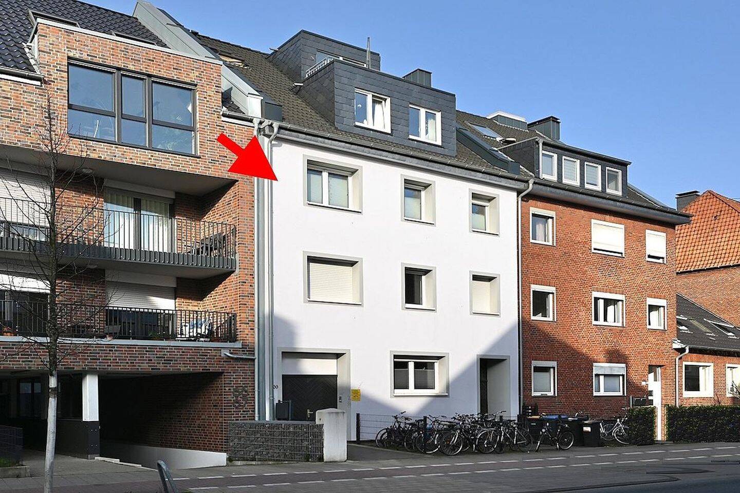Attraktives Mehrfamilienhaus in Münster Mauritz gute Kapitalanlage provisionsfrei zu verkaufen! – Münster – Bild 1 von 9