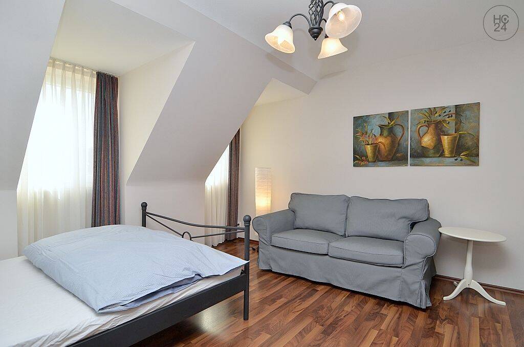Schönes und gemütlich möbliertes Apartment direkt in der Altstadt – Nürnberg – Vorschaubild 7
