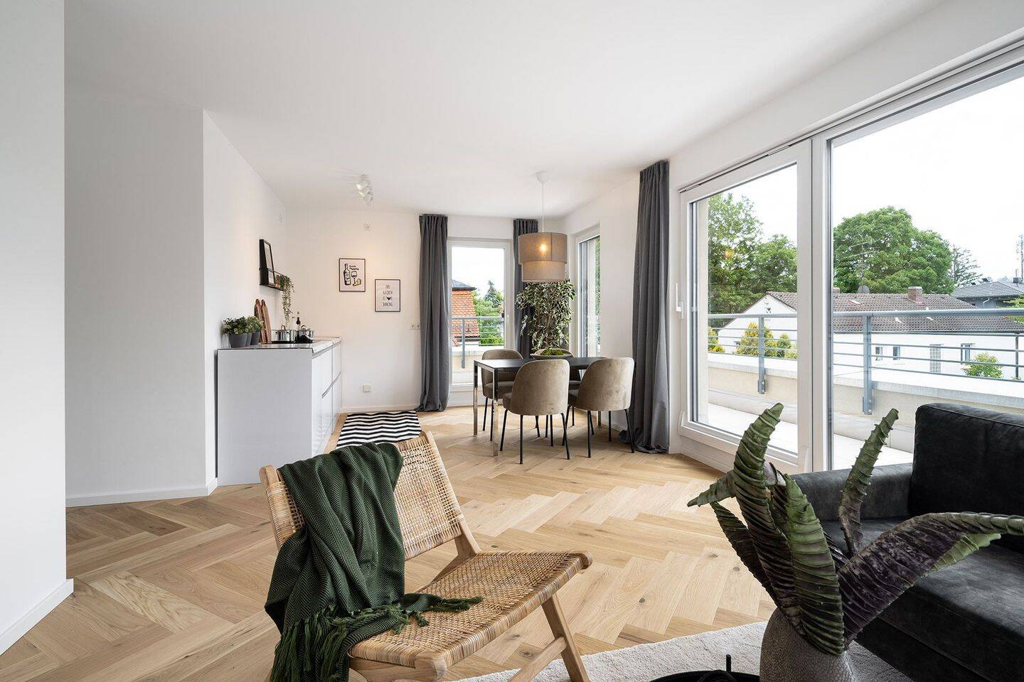 OPEN HOUSE-Besichtigung: Samstag, 27.Juni 14-15 Uhr: Großzügige 3-Zimmer-Gartenwohnung mit Hobbyraum – München – Vorschaubild 9