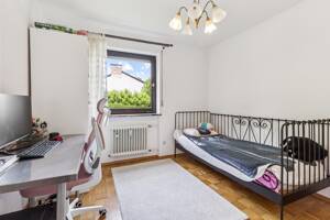 Gut geschnittene Wohnung in attraktiver Lage von Solln als Kapitalanlage oder Selbstbezug – 81479 München – Vorschaubild 8