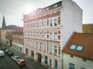 Solide Anlage in Magdeburg: Historischer Altbau mit starker Vermietungsstruktur – 39112 Magdeburg – Vorschaubild 2