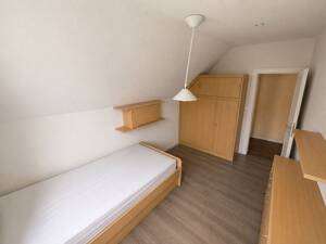Gepflegtes Einfamilienhaus in naturnaher Lage von Bielefeld-Quelle mit lebenslangem Wohnrecht – 33649 Bielefeld – Vorschaubild 7